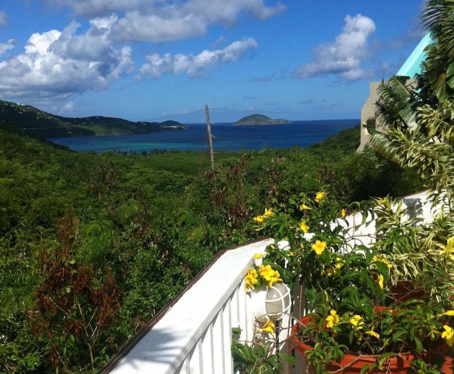 Flamboyan On The Bay Resort & Villas Canaan Eksteriør bilde